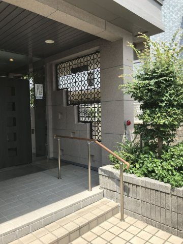 オリエントハイツ新室見Ⅱのエントランス