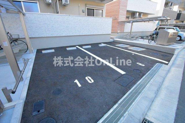 フジパレス弥刀Ⅴ番館の駐車場