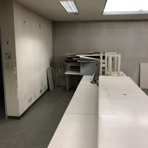 一剣紅谷町ビルの内装