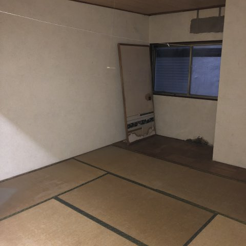 一剣紅谷町ビルの内装