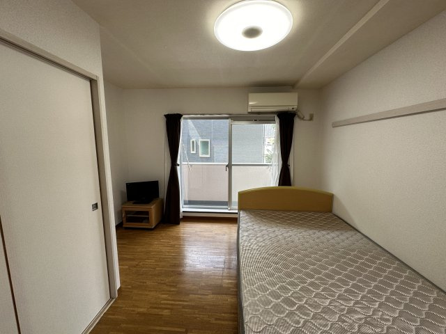 【寝室】バードタウン8番館 