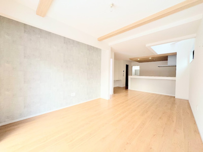 【居間・リビング】 | ◇◆横浜市青葉区若草台2期　新築一戸建て◆◇ | ◆一家だんらんのスペースとなるＬＤＫ。窓から明るい光が差し込み、思わず家族の会話も弾む快適な空間。