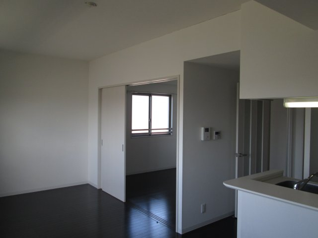 M`s SQUAREの居間・リビング|※間取り反転