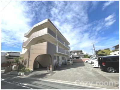 【外観】 | マンションにぎわい | 落ち着いた外観です。