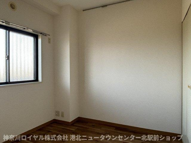 【寝室】