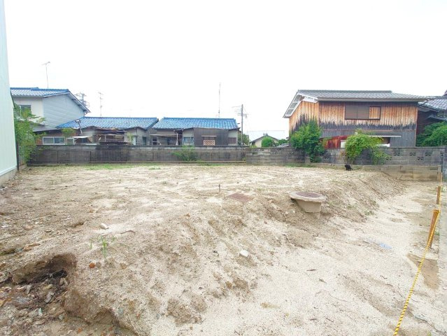 ◆建築条件無し売土地◆市バス『神川小学校前』停徒歩１分◆間口広々１５.２５ｍ◆伏見区久我森の宮町の外観|現地(２０２４年９月撮影)
現況：更地