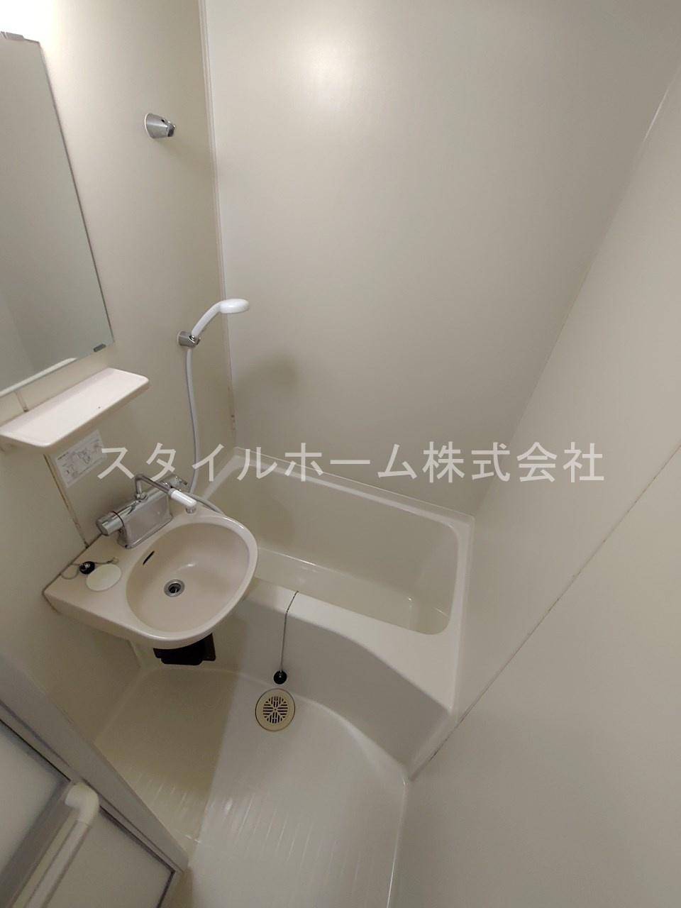 ウイングコート羽根井の浴室