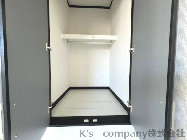 茅ヶ崎市若松町　築浅未入居戸建　A号棟の収納|収納も充実しています♪