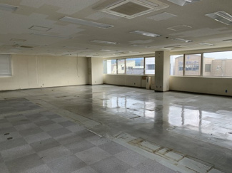  | 魚津駅前izakビル