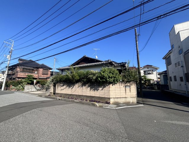 越谷市下間久里売地の前面道路含む現地写真