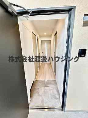 カルム西野の玄関