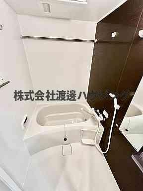 カルム西野の浴室