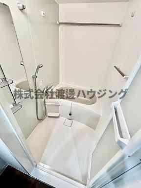 ONLYONE江坂の浴室