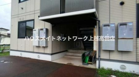 ロイヤルタウン寺町 参番館のエントランス|エントランス