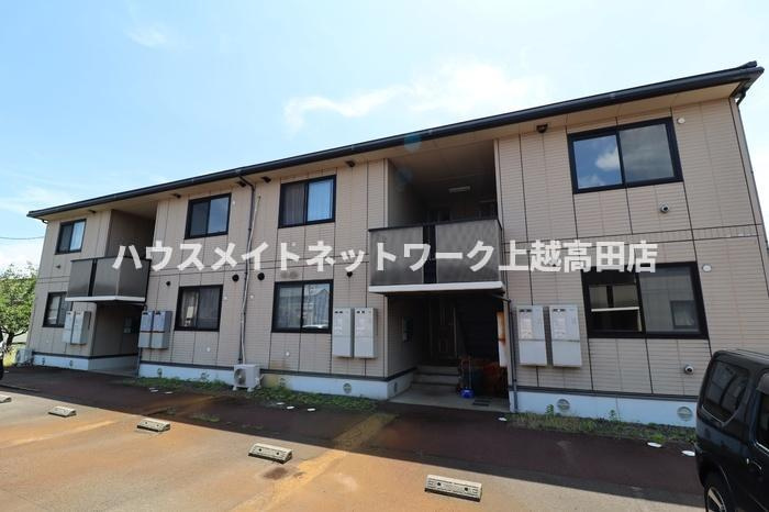 ロイヤルタウン寺町 参番館の外観|外観写真