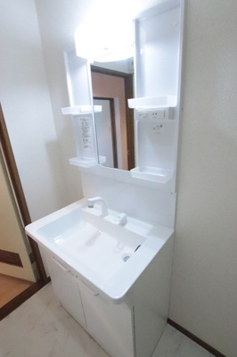 シャワー付き洗面化粧台