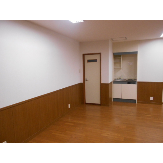 岐阜市西玉宮町１丁目の事務所の内装