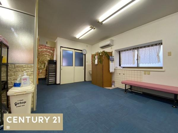 和歌山市田尻　店舗の内装