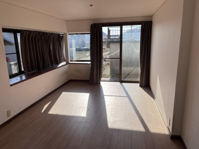 【洋室】 | 加西市坂元町 貸家