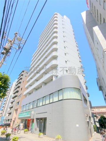 パインコート梅屋敷の外観
