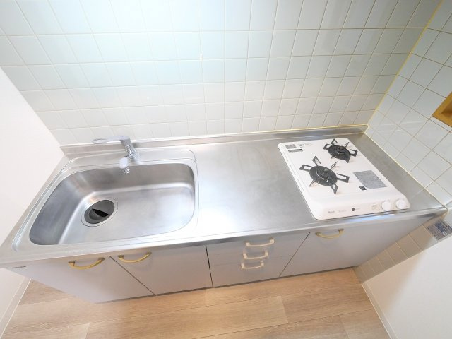 エスポワールするがまちのキッチン|きれいなキッチンです