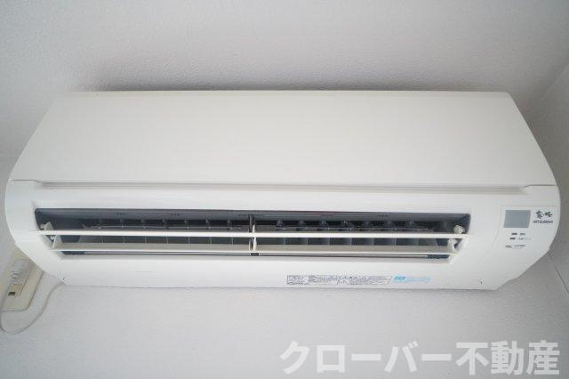 グランシャトー吉原北棟の居間・リビング