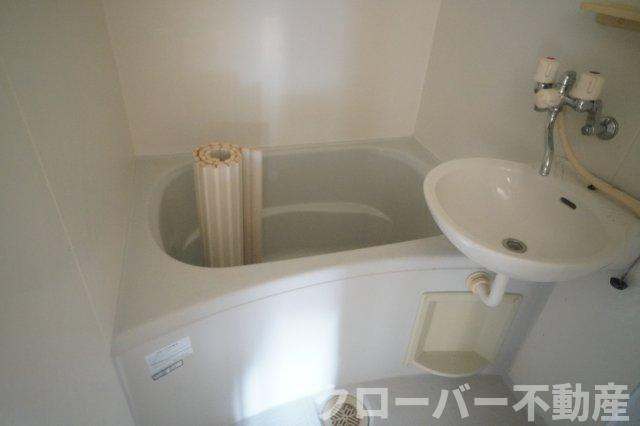 グランシャトー吉原北棟の浴室