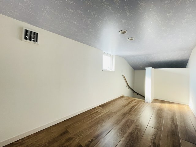 【収納】 | 比企郡滑川町大字月輪　中古戸建 | 小屋根裏収納