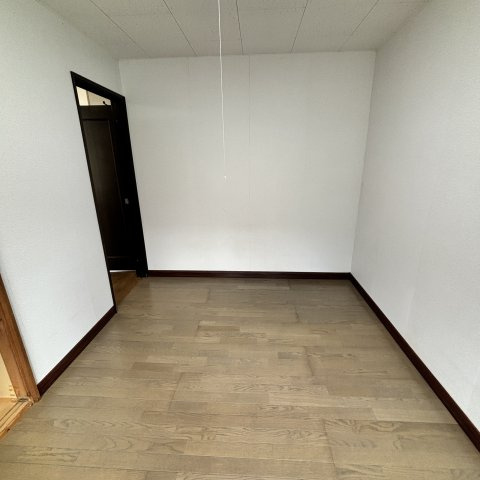 中島本町ＹＡ－２の居間・リビング