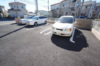 【駐車場】