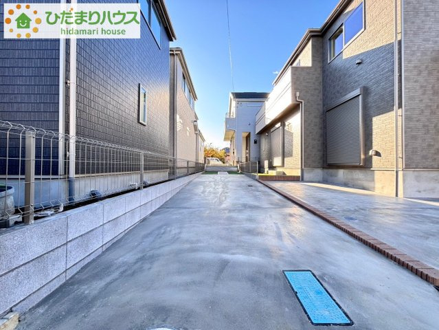 上尾市向山　第10　新築戸建　ハートフルタウンCの駐車場