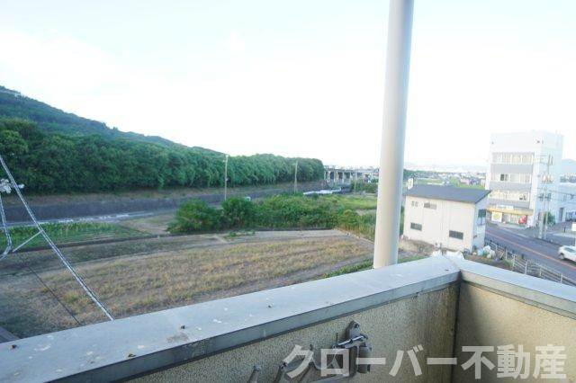 グランシャトー吉原南棟のバルコニー
