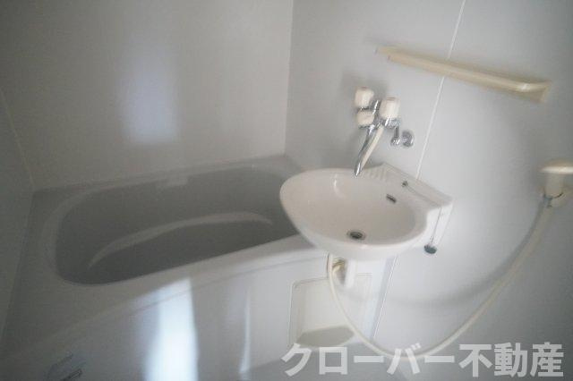 グランシャトー吉原南棟の浴室