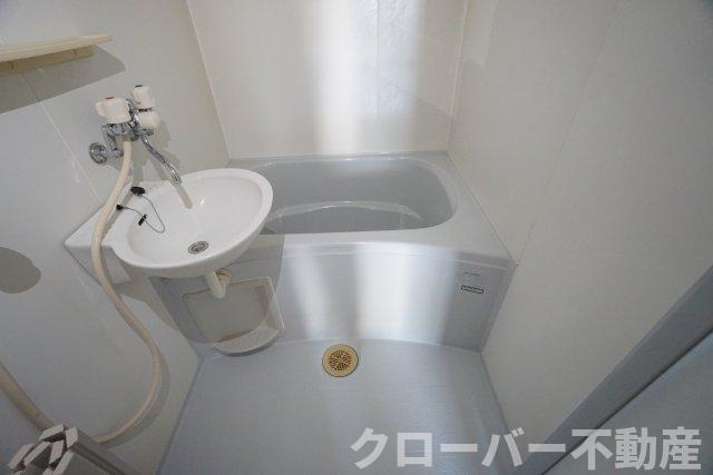 グランシャトー吉原南棟の浴室