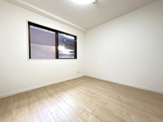 京阪・地下鉄・阪急の３沿線アクセス可能◆２０２５年１月リフォーム済み◆南向き◆オークリッチ松原の洋室|洋室