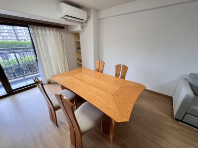 【居間・リビング】 | ライオンズマンション万博公園