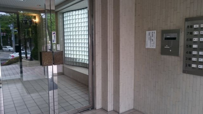 【エントランス】 | ライオンズマンション万博公園 | オートロック入口