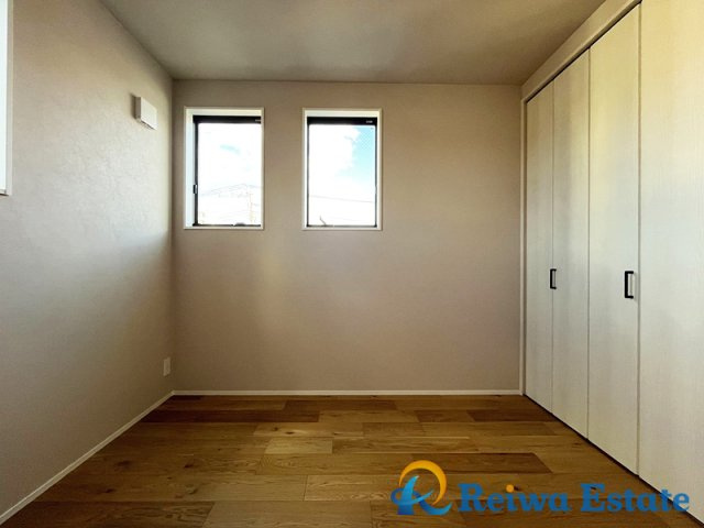 未入居戸建　茅ヶ崎市甘沼の洋室