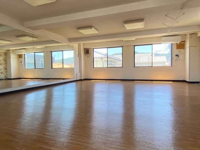 平塚市徳延１丁目の店舗事務所の内装