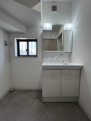 シアラ南出島NT II・デザイナーズ戸建賃貸・95047の洗面所|C号洗面室