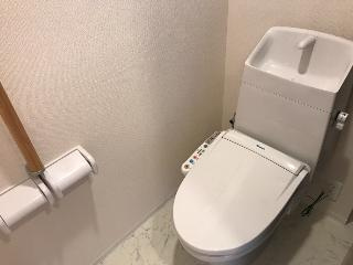 寿参番館のトイレ|シャワー付トイレ