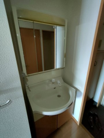 エクレール白糸台の洗面所