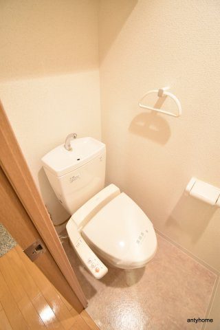 プレッツァ新大阪　仲介手数料無料のトイレ