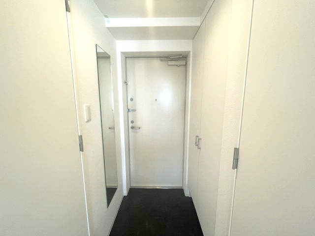 セレニテ十三ミラクの玄関