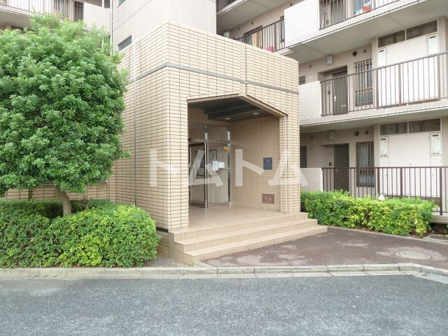 習志野市新栄１丁目の賃貸マンションのエントランス|落ち着いたエントランスです