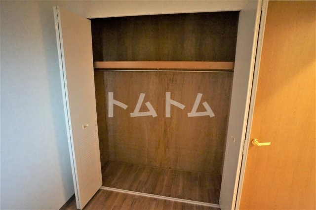 習志野市新栄１丁目の賃貸マンションの収納|便利な収納スペースです※違うお部屋の写真です