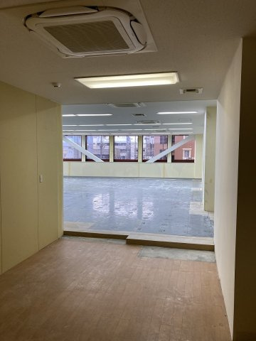 一剣浜大門ビルの内装
