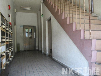 【エントランス】 | 建物の内部です