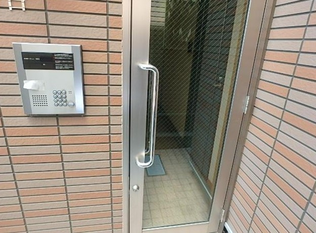 【エントランス】
