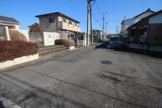 壬生町壬生丁の前面道路含む現地写真|南側道路